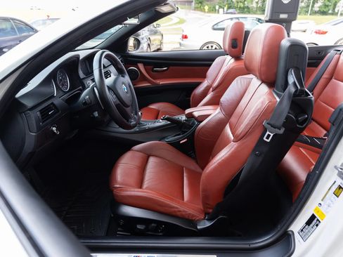 Used 2013 BMW M3 Convertible RWD image 24