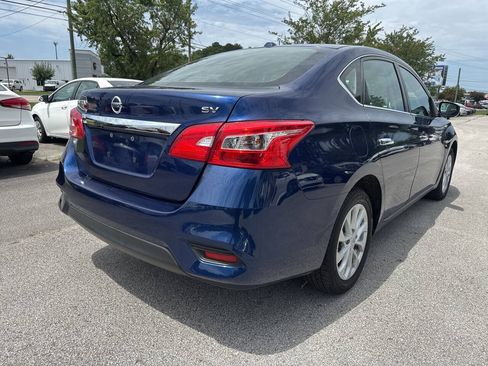 Used 2019 Nissan Sentra SV FWD image 5