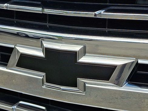 Used 2019 Chevrolet Silverado 1500 LTZ w/ LTZ Plus Package AWD/4WD image 29