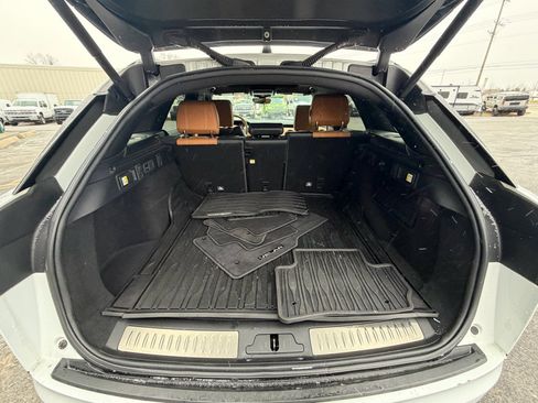 Used 2020 Land Rover Range Rover Velar R-Dynamic HSE image 11