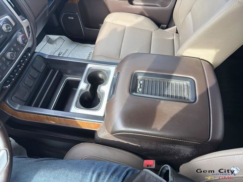 Used 2018 GMC Sierra 1500 SLT image 21