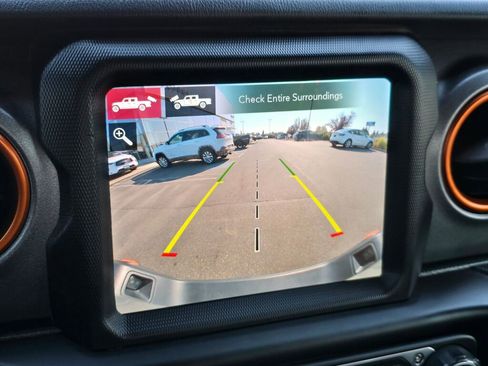 Used 2021 Jeep Gladiator Mojave image 28