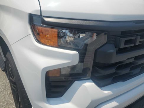 Used 2026 Chevrolet Silverado 1500 Custom w/ LPO, Dark Essentials Package AWD/4WD image 7