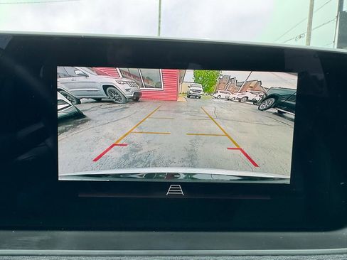 Used 2024 Buick Envista Sport Touring w/ Convenience II Package FWD image 20
