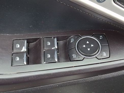 Used 2020 Ford Explorer Limited image 26