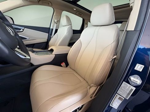 Used 2024 Acura RDX SH-AWD image 30