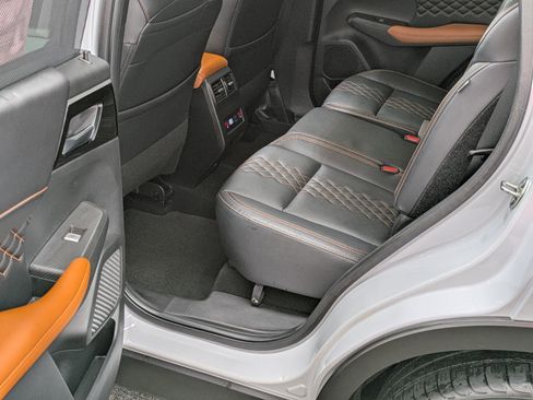 Used 2022 Mitsubishi Outlander SEL image 31