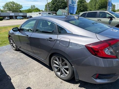 Used 2019 Honda Civic EX image 4
