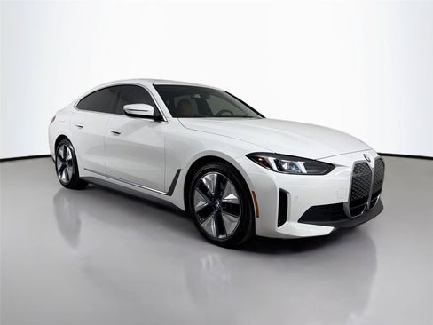 New 2026 BMW i4 xDrive40i AWD/4WD image 5