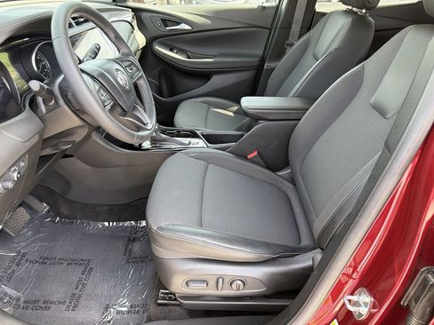 Used 2023 Buick Encore GX Select w/ Sport Touring Package FWD image 17