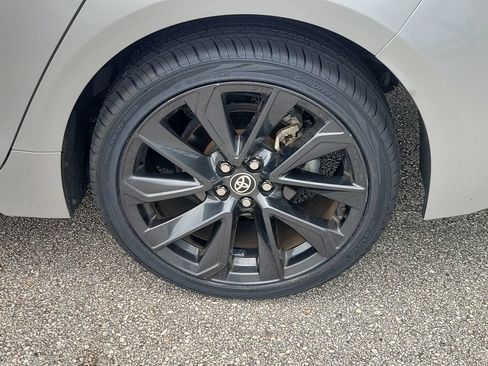 Used 2024 Toyota Corolla SE FWD image 5