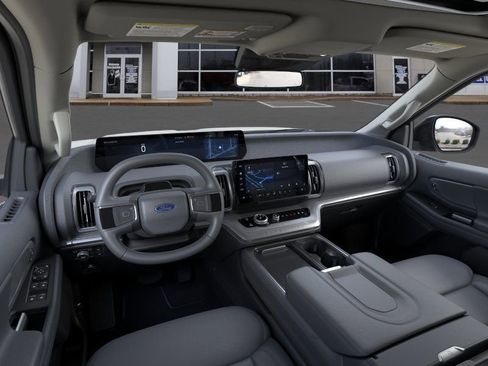 New 2026 Ford Expedition Active AWD/4WD image 9