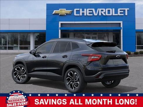 New 2026 Chevrolet Trax RS w/ Sunroof Package image 3