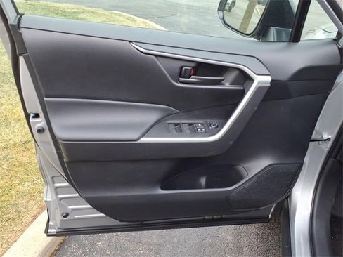 New 2025 Toyota RAV4 LE image 10