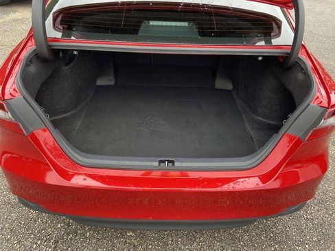 Used 2023 Toyota Camry LE image 9