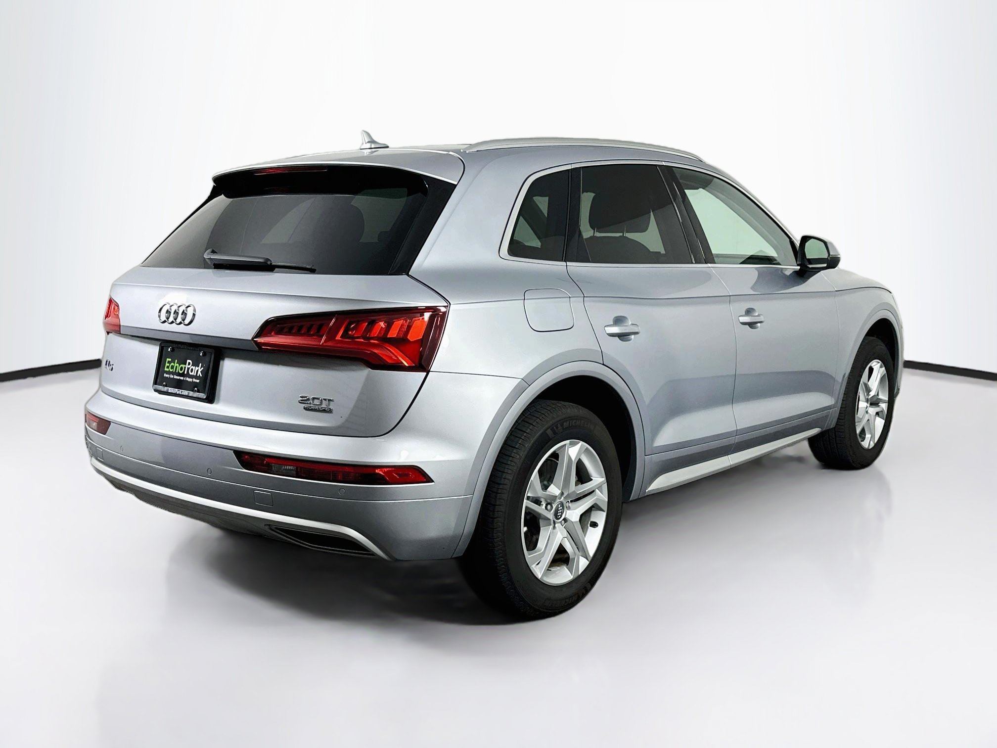 Used 2018 Audi Q5 2.0T Premium Plus w/ Premium Plus Package AWD/4WD image 9