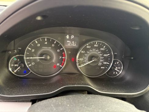 Used 2011 Subaru Outback 2.5i AWD/4WD image 21