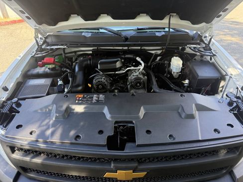 Used 2012 Chevrolet Silverado 1500 W/T AWD/4WD image 23