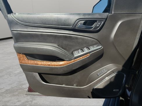 Used 2017 Chevrolet Tahoe Premier image 32