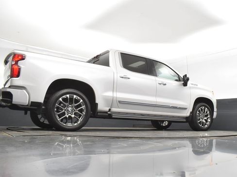 New 2025 Chevrolet Silverado 1500 High Country AWD/4WD image 46