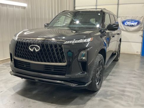Used 2026 INFINITI QX80 4WD image 4