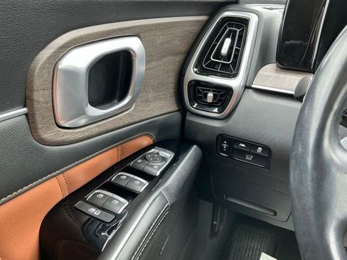 Used 2021 Kia Sorento SX Prestige AWD/4WD image 24