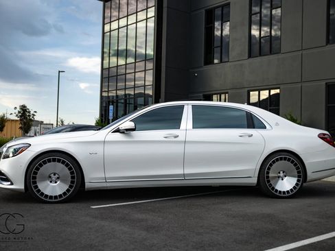Used 2018 Mercedes-Benz Maybach S 650 image 11