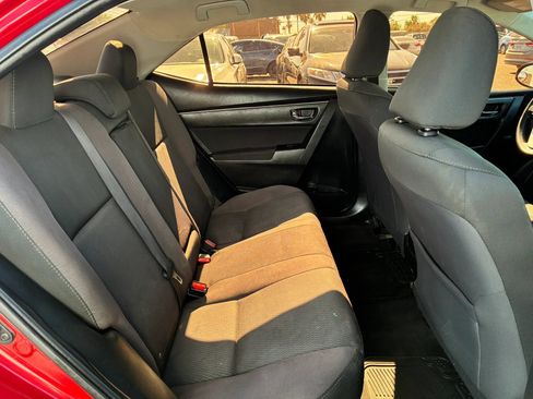 Used 2017 Toyota Corolla SE FWD image 23