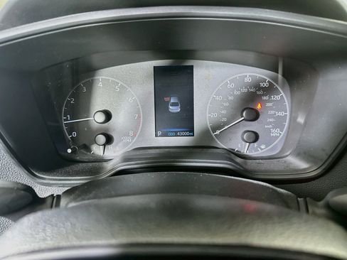 Used 2023 Toyota Corolla LE FWD image 19