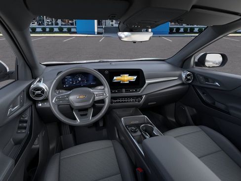 New 2026 Chevrolet Equinox LT FWD image 15