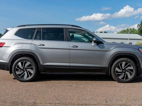 New 2026 Volkswagen Atlas SE AWD/4WD image 8