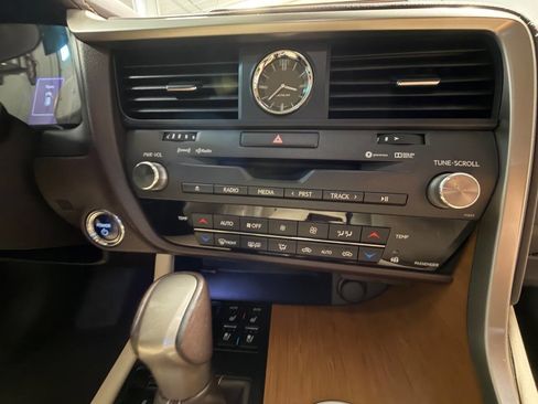 Used 2017 Lexus RX 450h Base AWD 4dr SUV w/ Cold Weather Package image 23