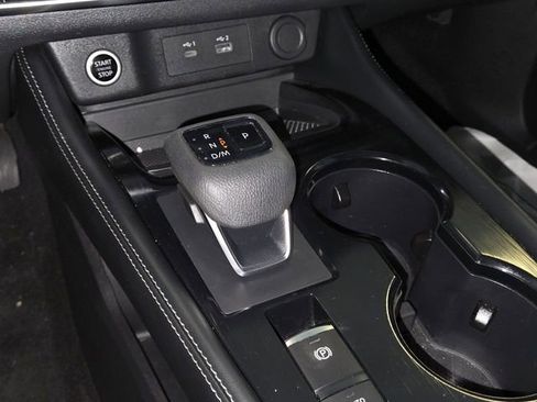 Used 2023 Nissan Rogue SL w/ SL Premium Package image 20