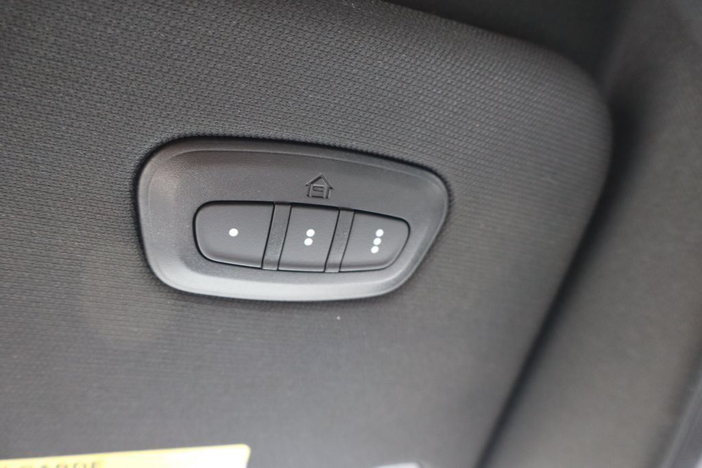 Used 2022 RAM 1500 Big Horn AWD/4WD image 17