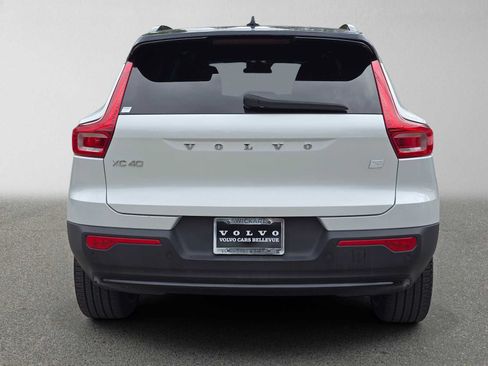 Certified 2023 Volvo XC40 Recharge Ultimate w/ Protection Package Premier AWD/4WD image 5