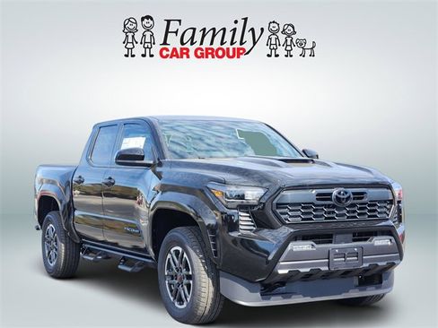 New 2026 Toyota Tacoma TRD Sport image 2