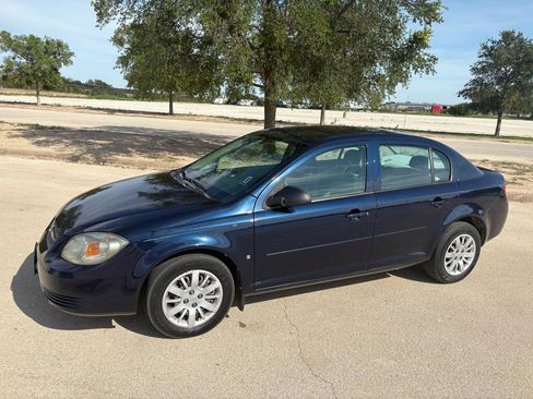 Used 2009 Chevrolet Cobalt LS w/ Protection Package FWD image 4