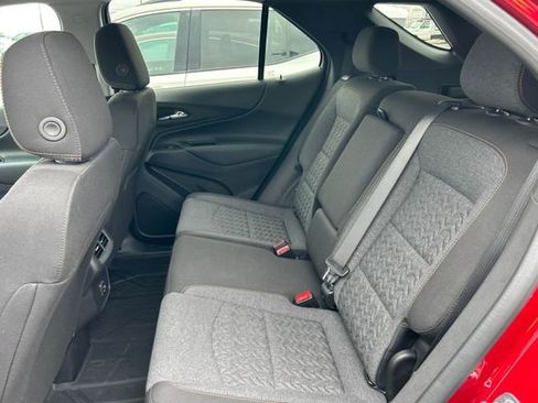 Used 2024 Chevrolet Equinox LT image 13