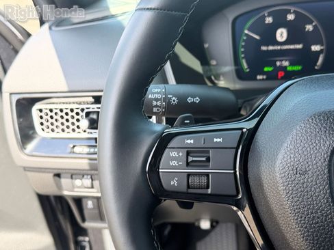 Certified 2025 Honda Civic Sport Touring image 23