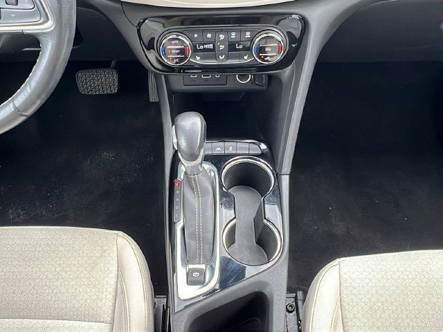 Used 2021 Buick Encore GX Select FWD image 18