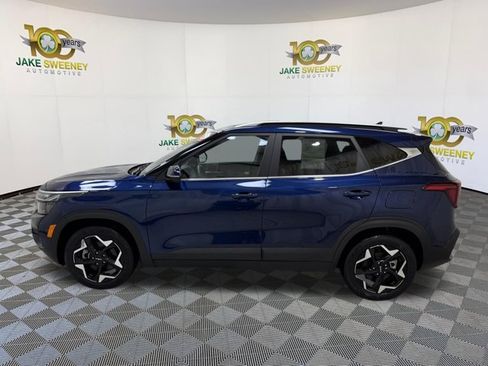 Certified 2024 Kia Seltos EX AWD/4WD image 12