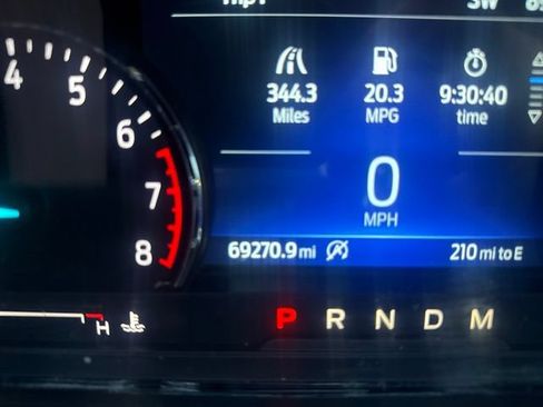 Used 2020 Ford Explorer XLT AWD/4WD image 13