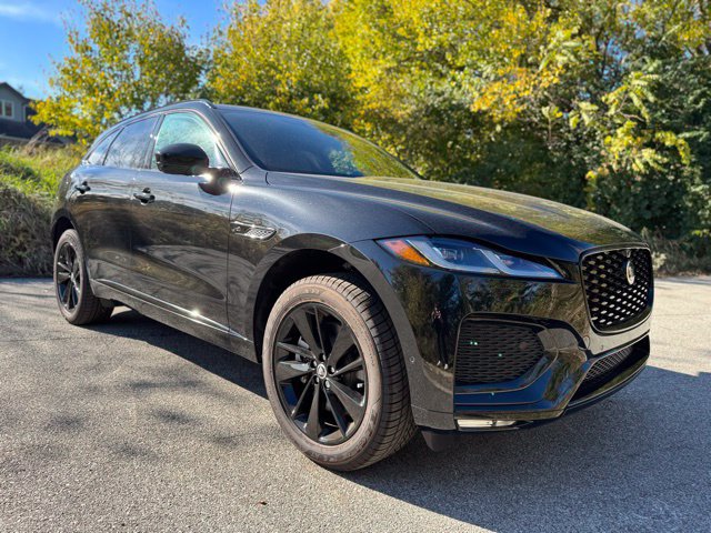 New 2026 Jaguar F-PACE R-Dynamic S AWD/4WD image 4
