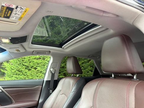 Used 2017 Lexus RX 350 AWD w/ Premium Package image 9