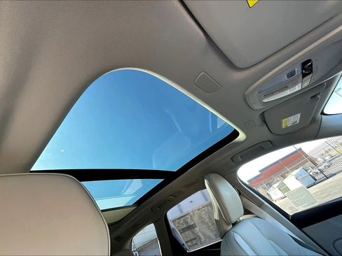 New 2026 Volvo XC60 T8 Ultra w/ Protection Package Premier image 29