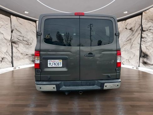Used 2015 Nissan NV 3500 SL w/ Technology Package image 7