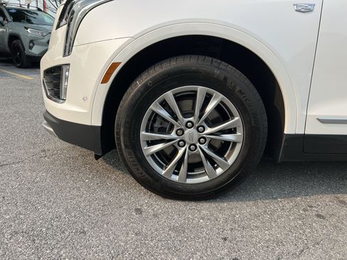 Used 2023 Cadillac XT5 Premium Luxury w/ Technology Package AWD/4WD image 12