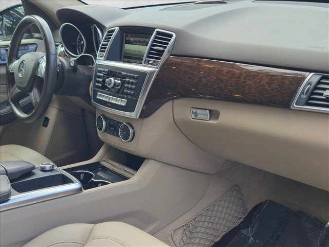 Used 2015 Mercedes-Benz ML 350 4MATIC image 21