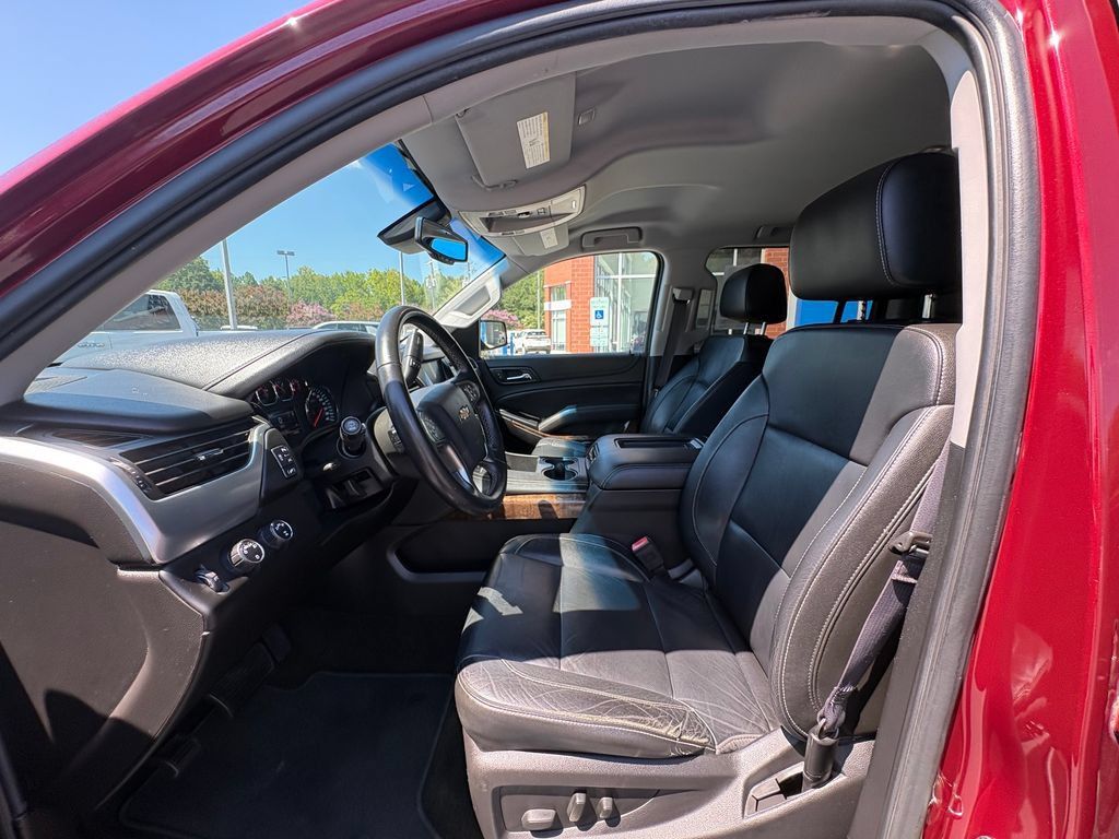 Used 2017 Chevrolet Suburban LT AWD/4WD image 11