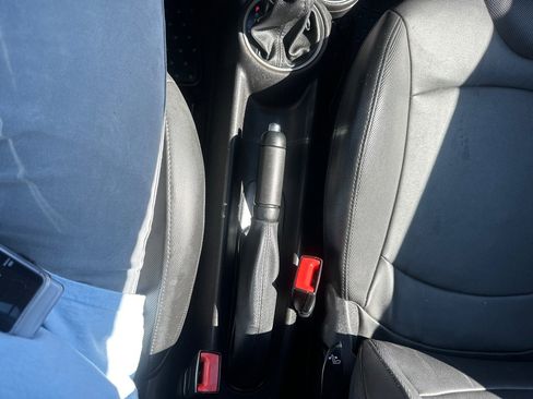 Used 2011 MINI Cooper S image 16